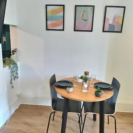 Apartment T1 Le Pastel Parking Netflix Wifi Gare Evreux